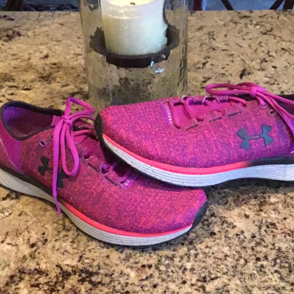 Under Armour Shoes size 10